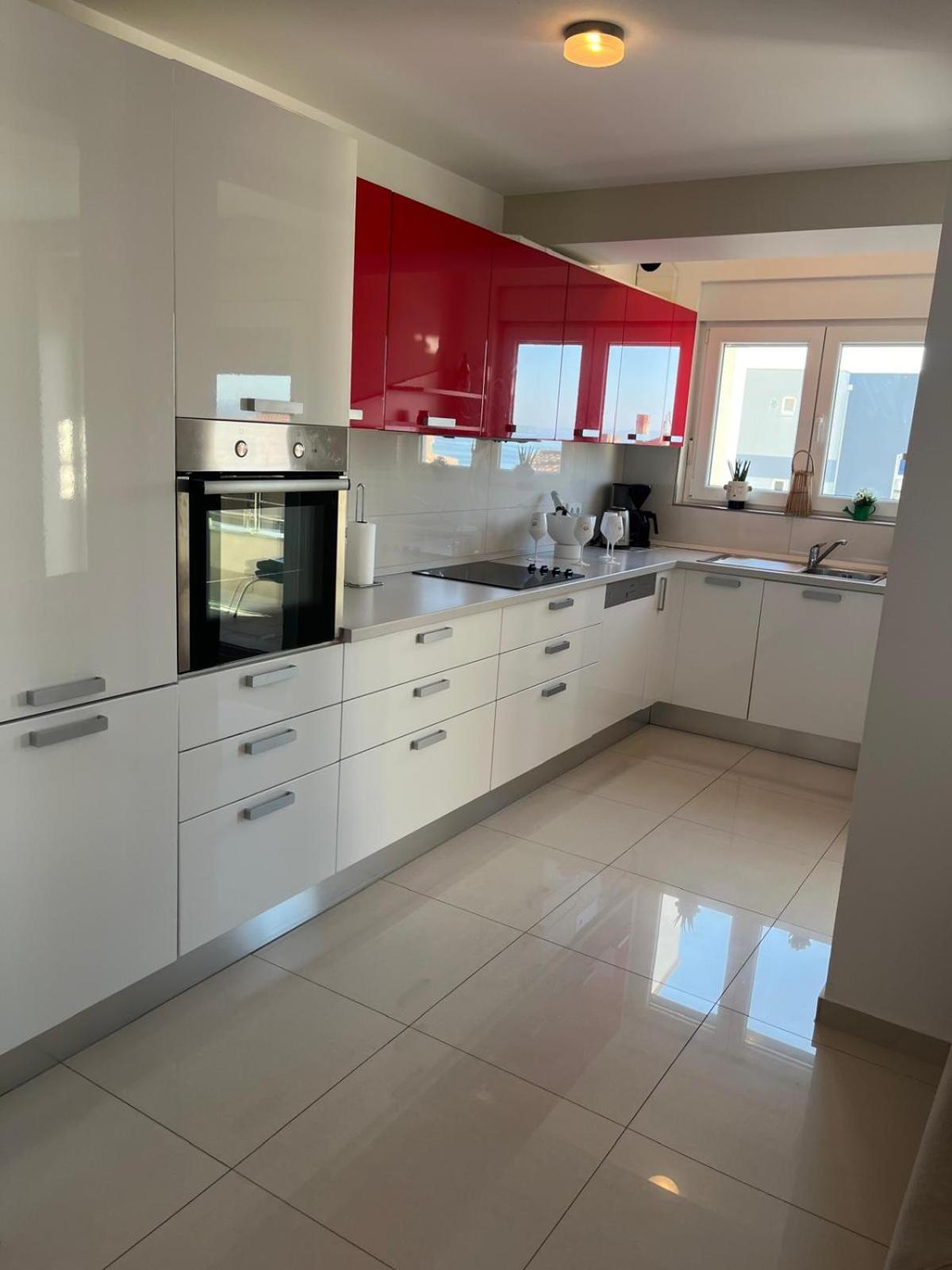 Kroatien Adria Riviera Mit 3 Schlafzimmer *